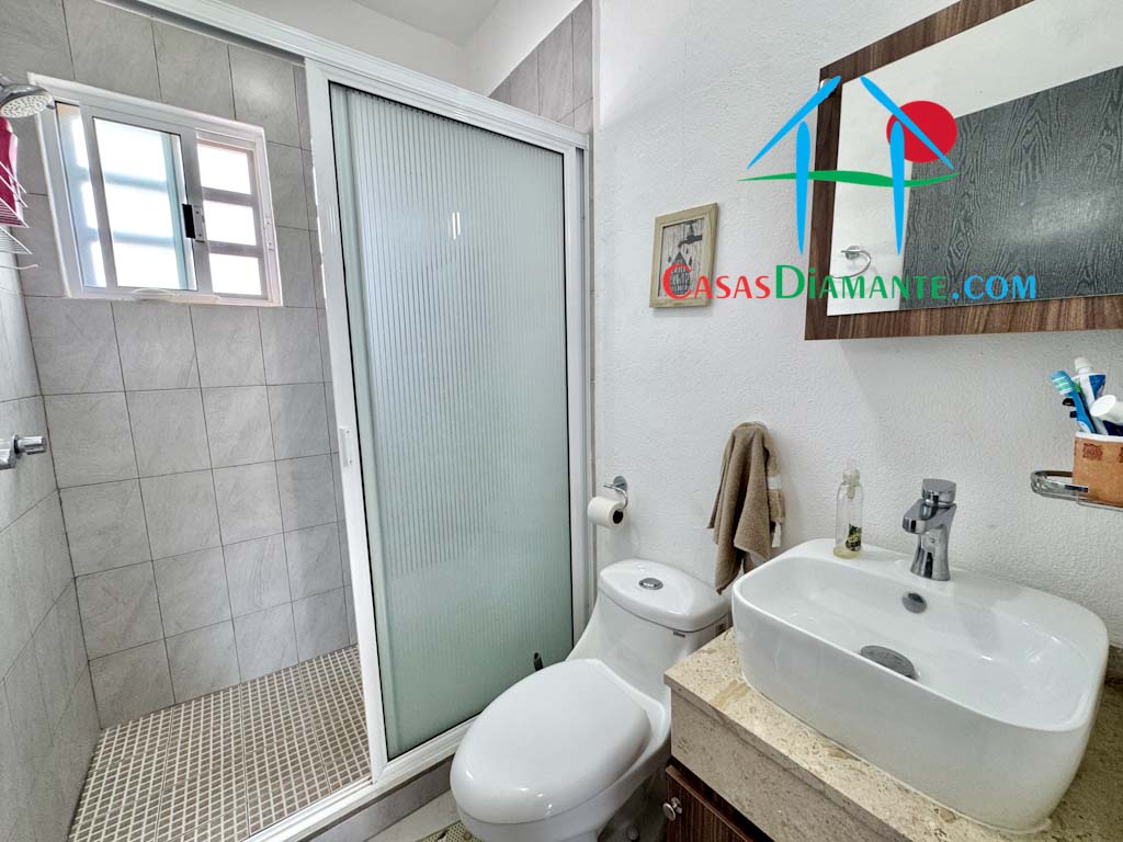 Puerta al Sol Puerto Vallarta Casa 11A - Baño completo 1